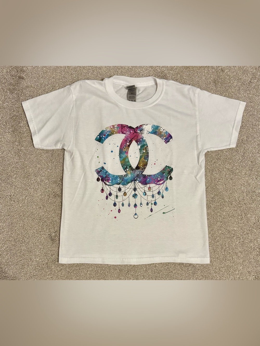 Girls Medium Gildan Graphic White Tee with Multicolor Watercolor CC Logo